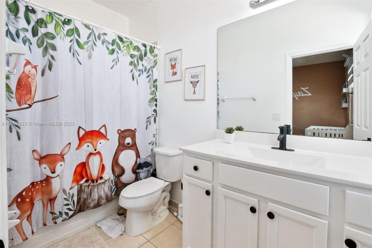 9362 W 33rd Ln, Hialeah, FL 33018 Photo