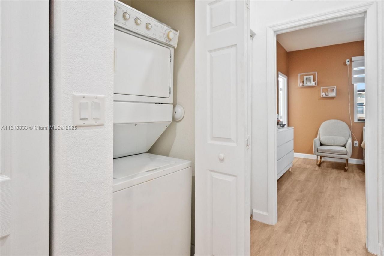 9362 W 33rd Ln, Hialeah, FL 33018 Photo