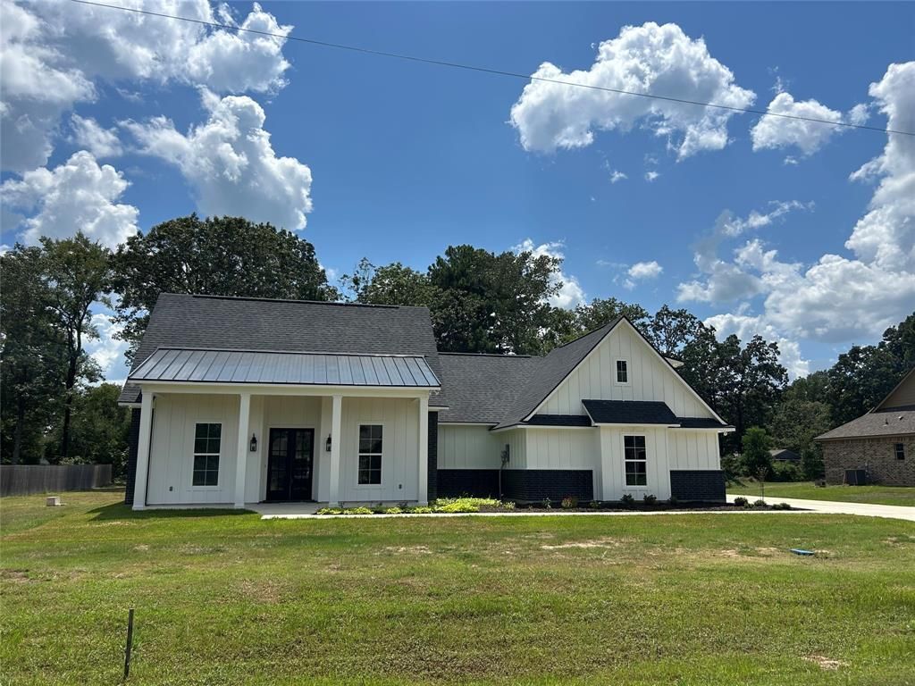 231 Ramsey, Stonewall, LA 71078 Main Photo