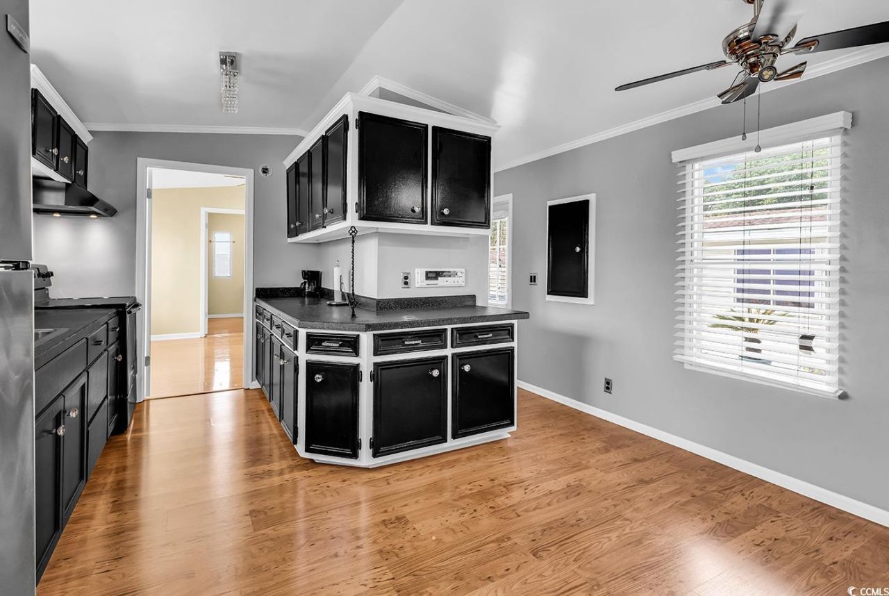 2100 Highway 15 Photo 13