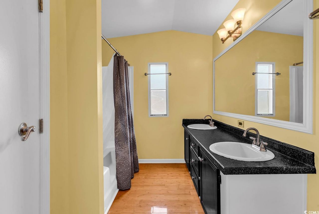 2100 Highway 15 Photo 23