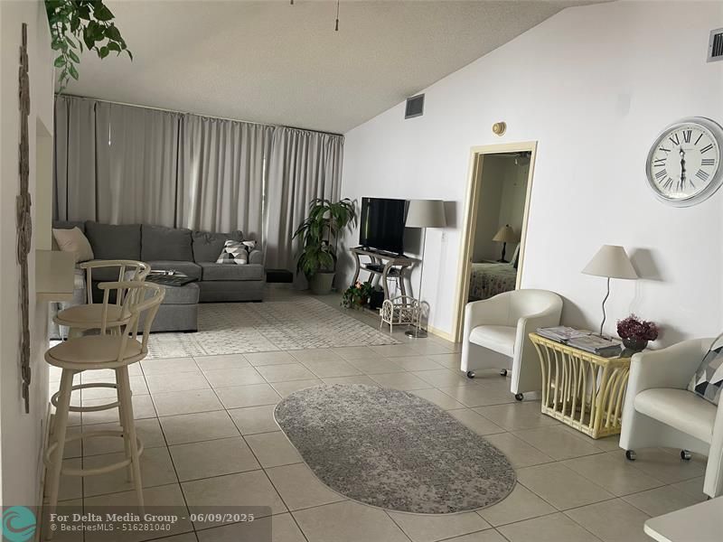 5675 Northpointe Lane, Boynton Beach, FL 33437 Photo