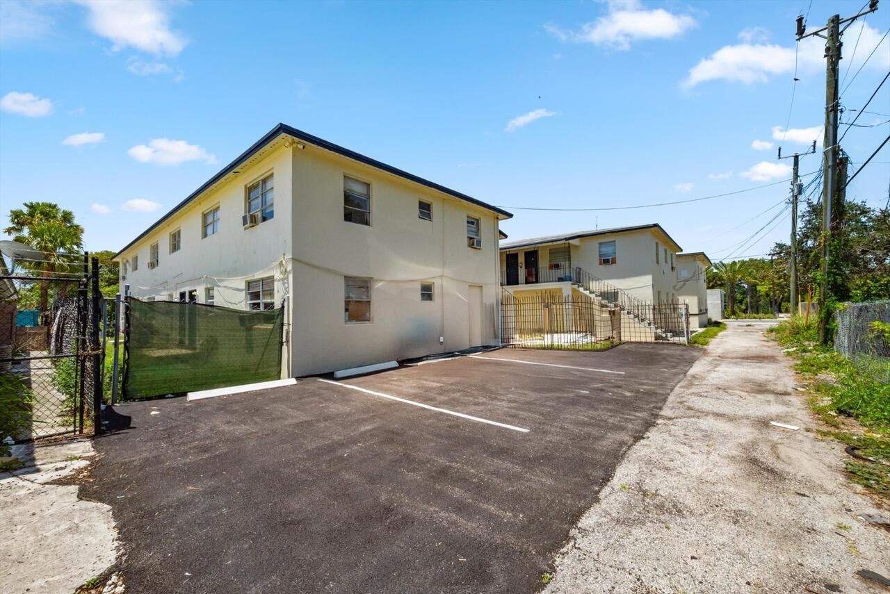 919 6th Street, Unit 1-5, West Palm Beach, FL 33401 Photo