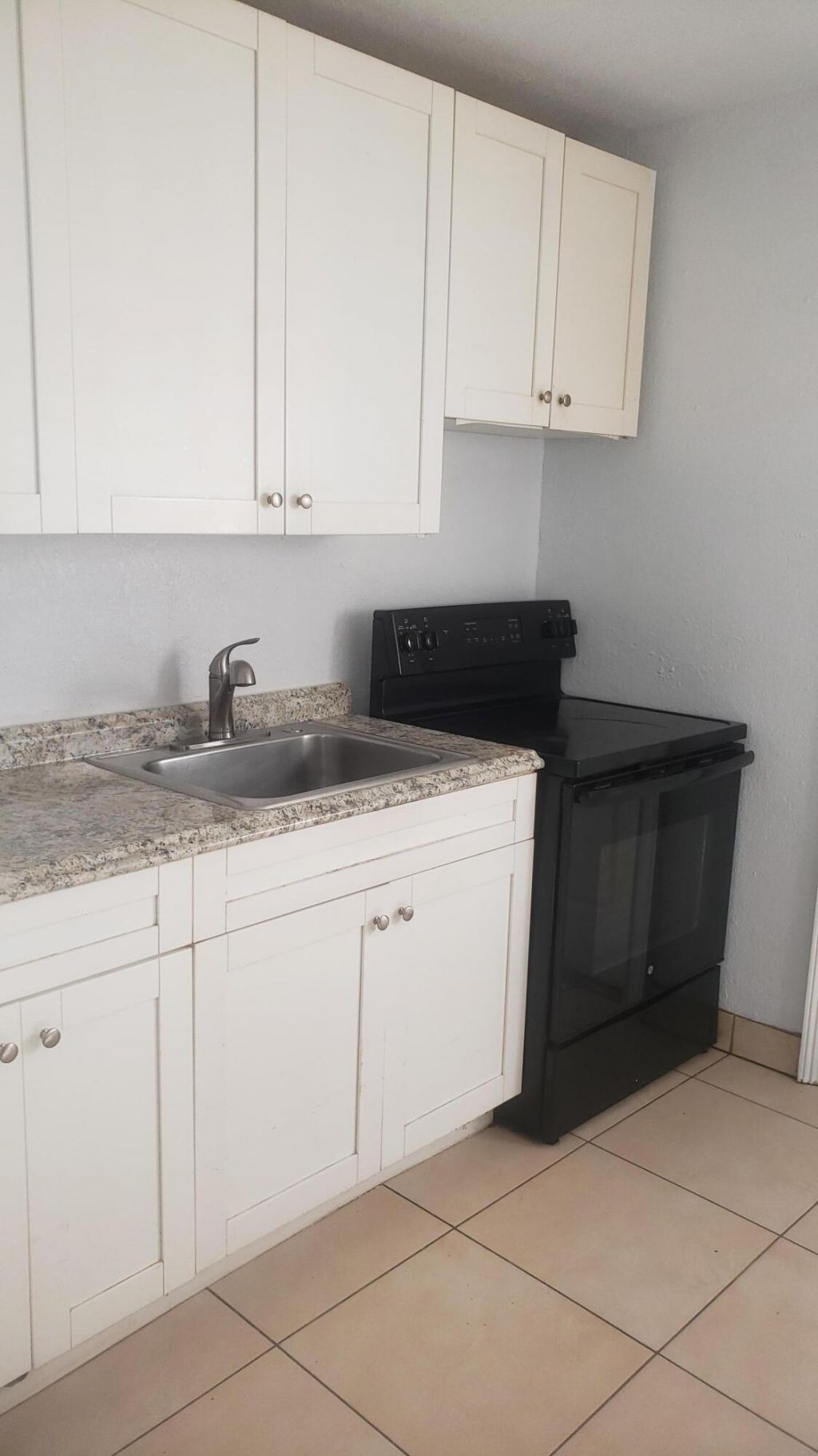 700 N Tamarind Avenue, Unit 1-12, West Palm Beach, FL 33401 Photo