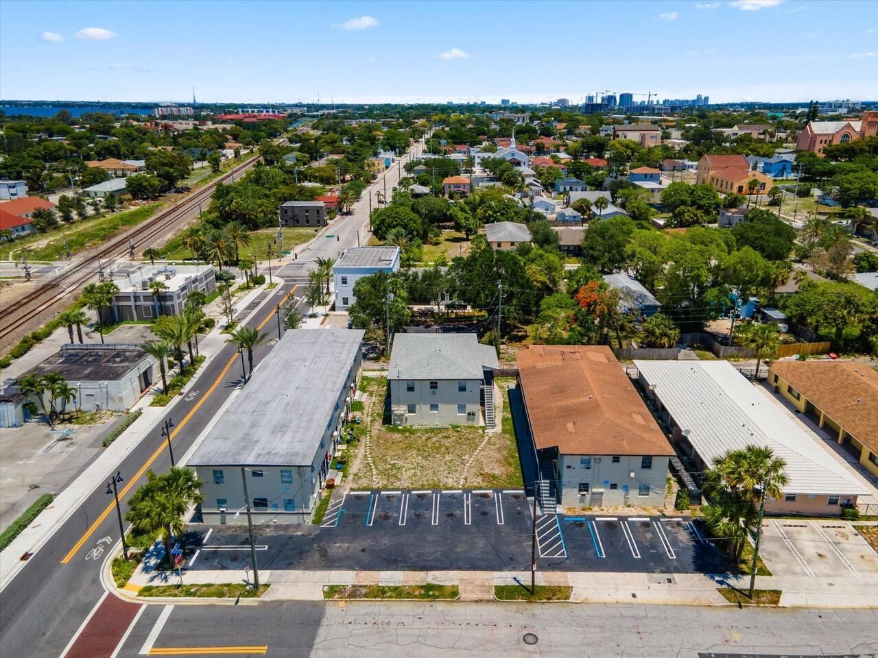 700 N Tamarind Avenue, Unit 1-12, West Palm Beach, FL 33401 Photo