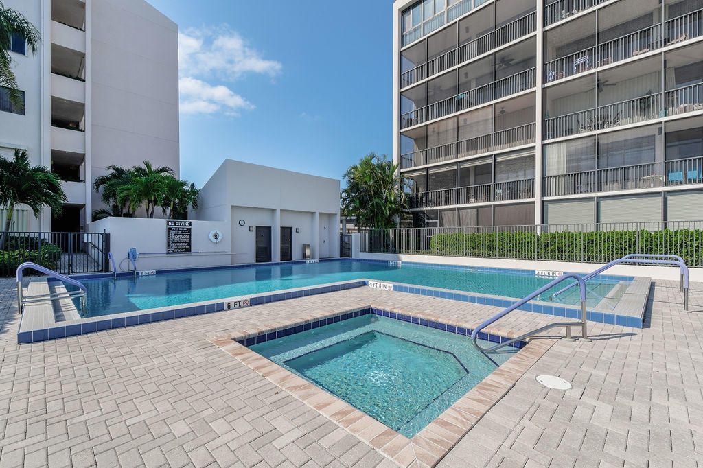 11370 Twelve Oaks Way, Unit 614, North Palm Beach, FL 33408 Photo