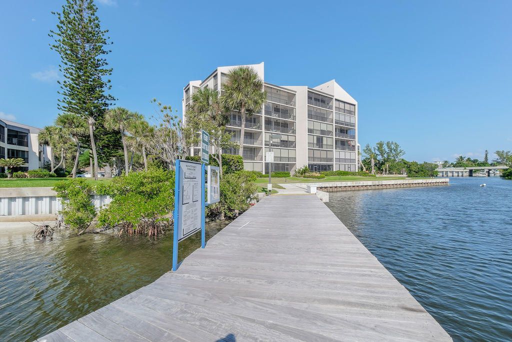 11370 Twelve Oaks Way, Unit 614, North Palm Beach, FL 33408 Photo