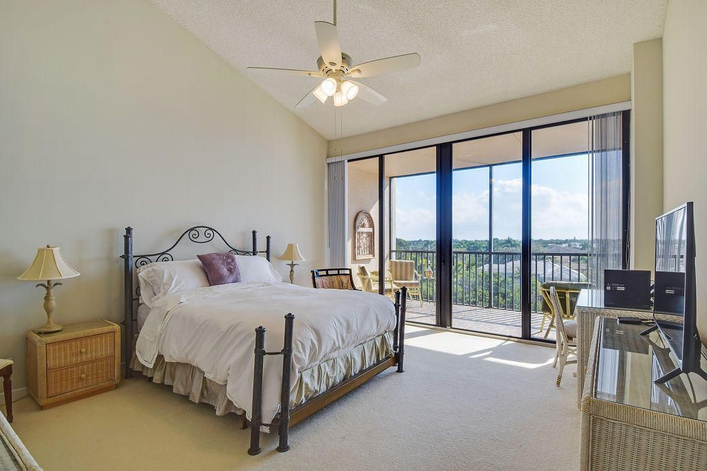 11370 Twelve Oaks Way, Unit 614, North Palm Beach, FL 33408 Photo