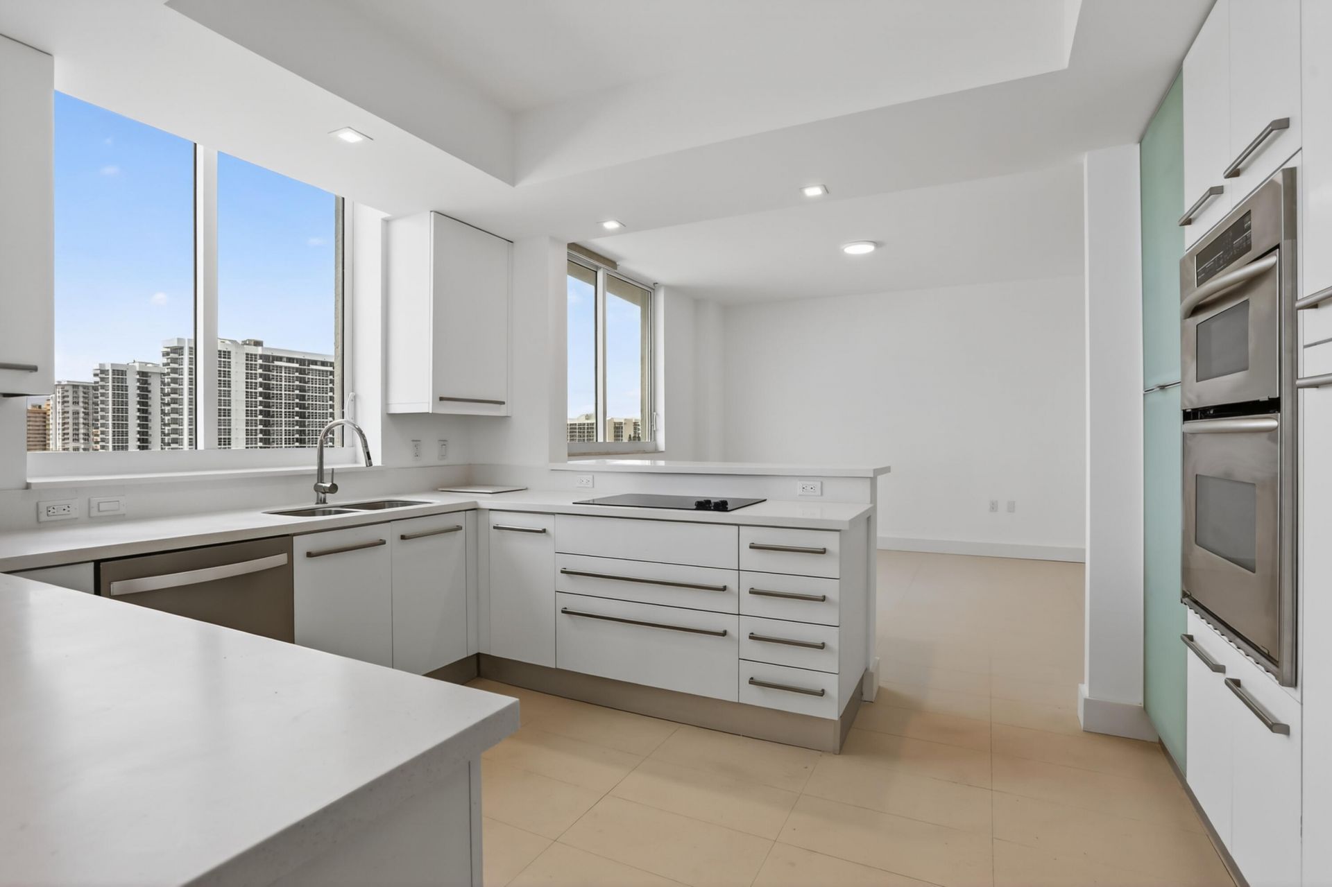 704 N Ocean Boulevard, Unit 701, Pompano Beach, FL 33062 Photo