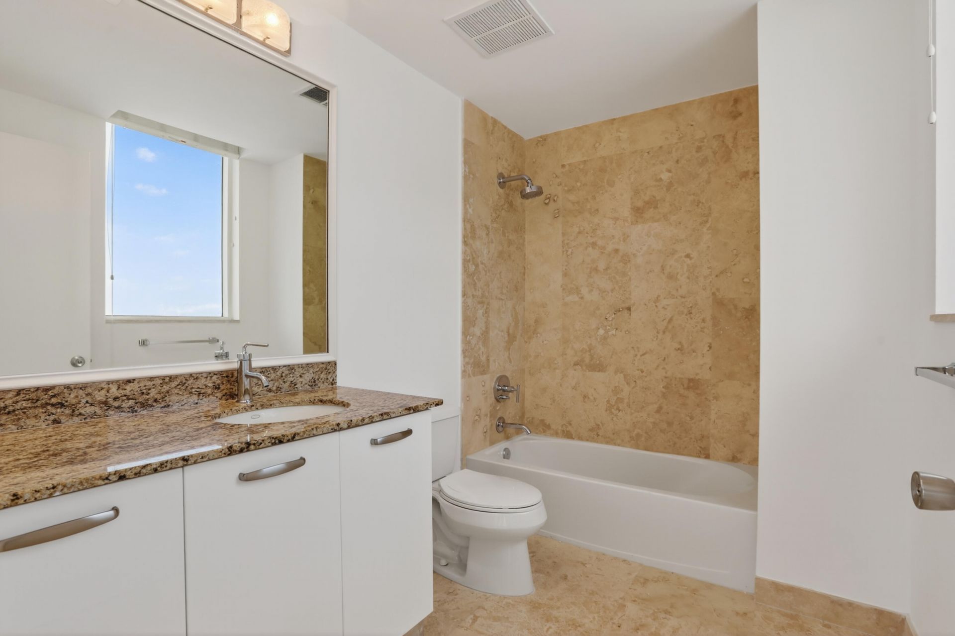 704 N Ocean Boulevard, Unit 701, Pompano Beach, FL 33062 Photo