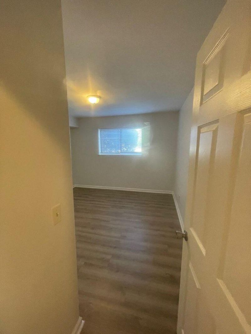 101 Menlo Drive Photo 15