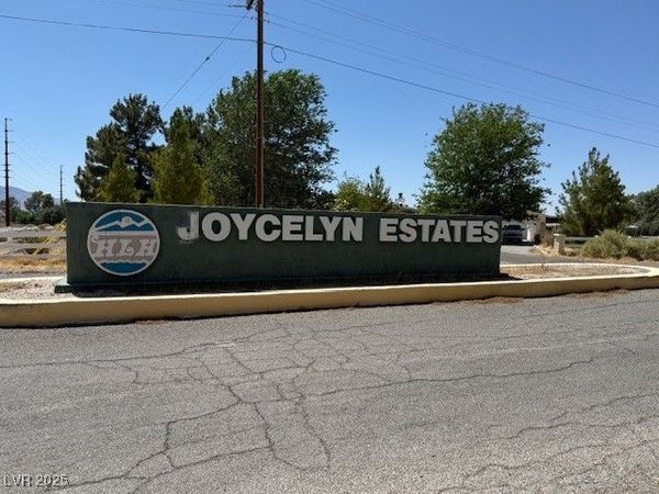 1701 Dollar Street, Pahrump, NV 89048