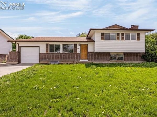 245 Dexter Street, Colorado Springs, CO 80911