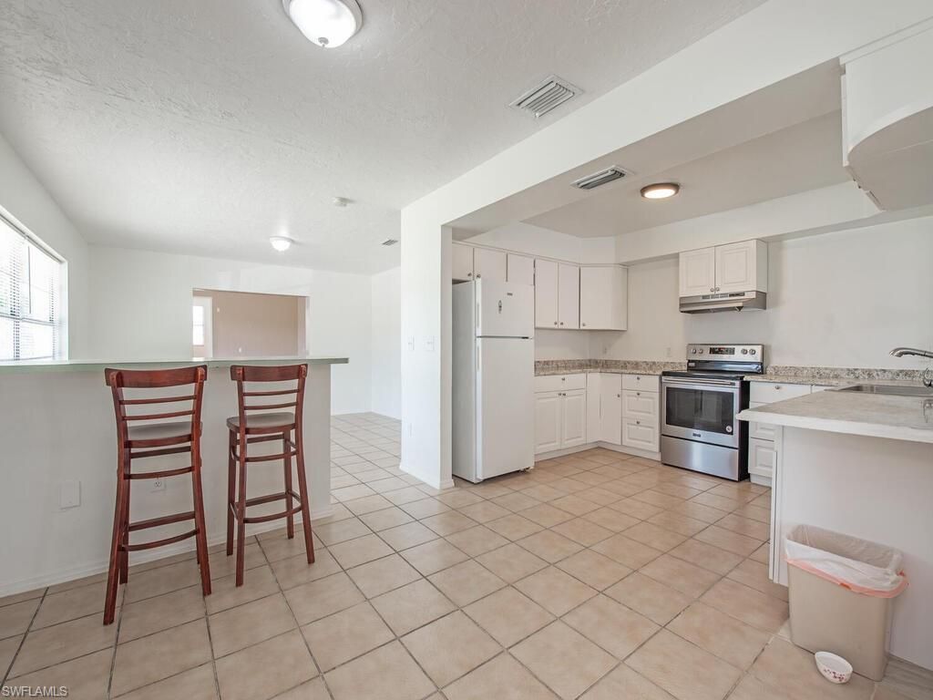 11596 Pawley Ave, Bonita Springs, FL 34135 Photo