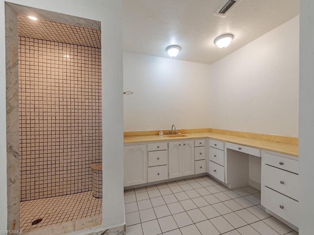 11596 Pawley Ave, Bonita Springs, FL 34135 Photo