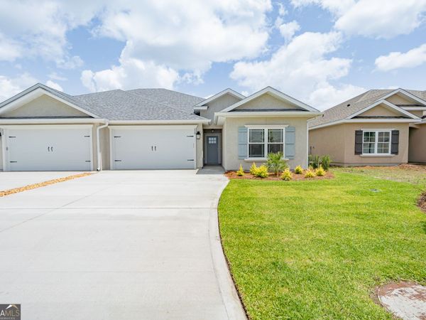 220 The Villas Way, Kingsland, GA 31548