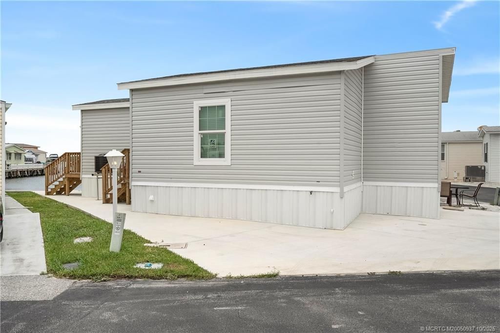 10701 S Ocean Drive, Unit 661, Jensen Beach, FL 34957 Photo