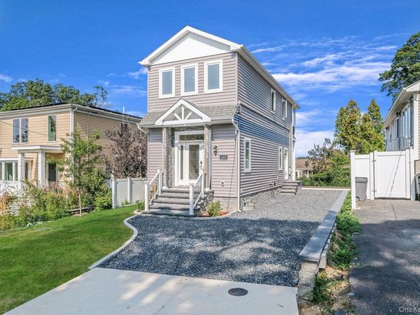 119 Whittier Drive, Kings Park, NY 11754