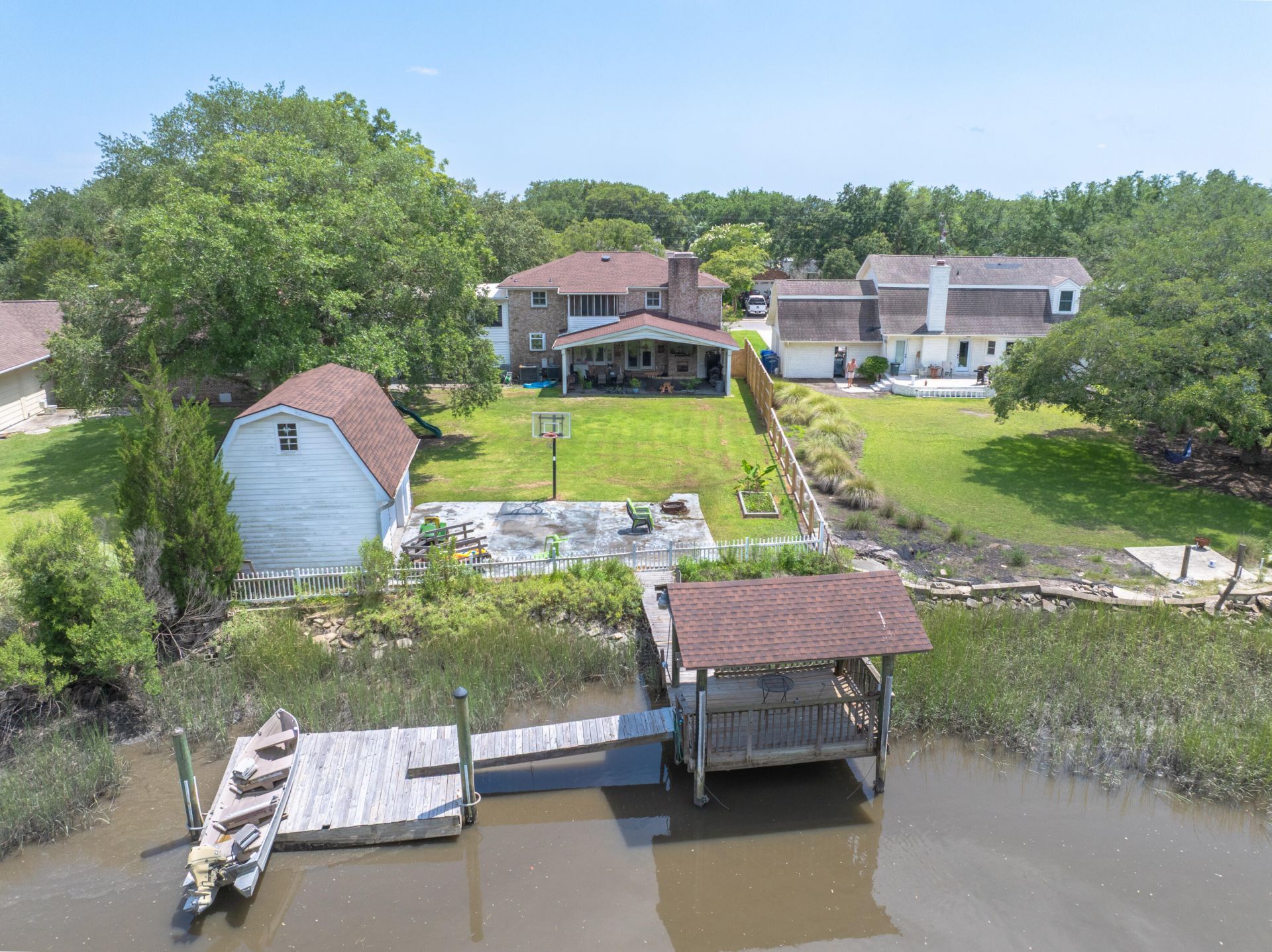 1866 Capri Drive Photo 41