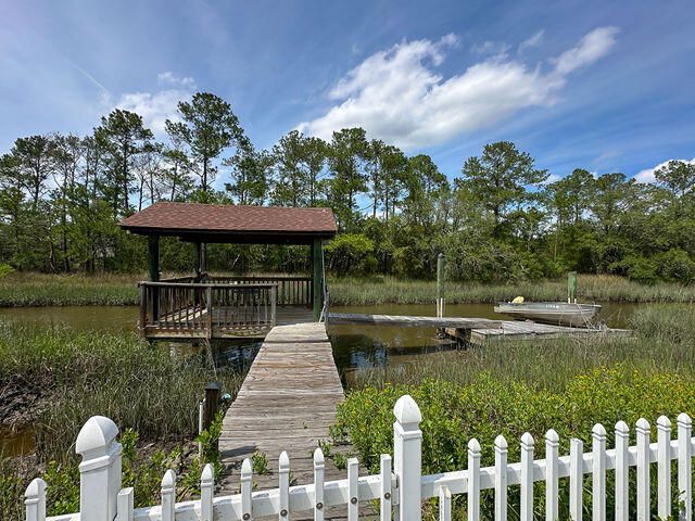 1866 Capri Drive Photo 42