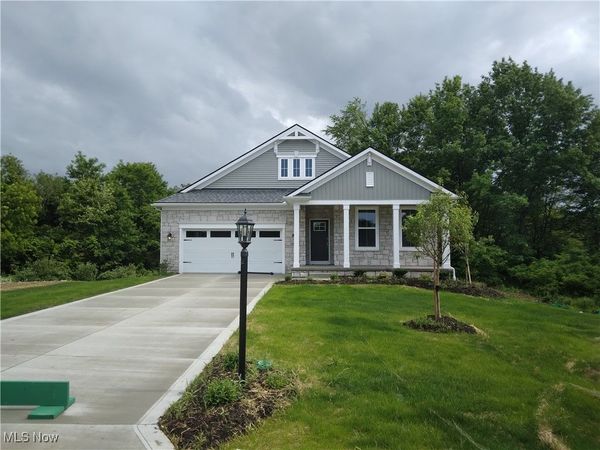 6144 Grey Heron Drive, Medina, OH 44256