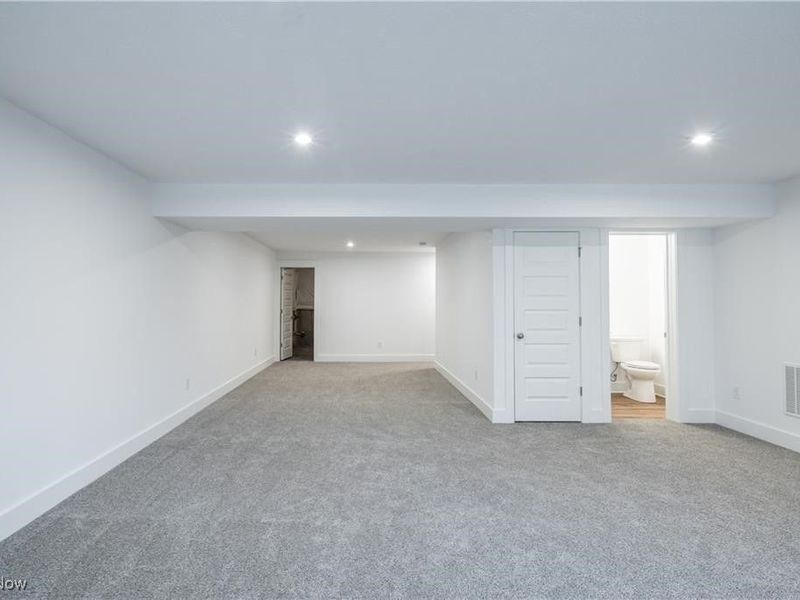 6144 Grey Heron Drive, Medina, OH 44256 Photo 11