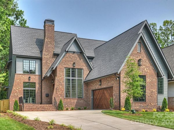 2921 Windsor Avenue, Charlotte, NC 28209