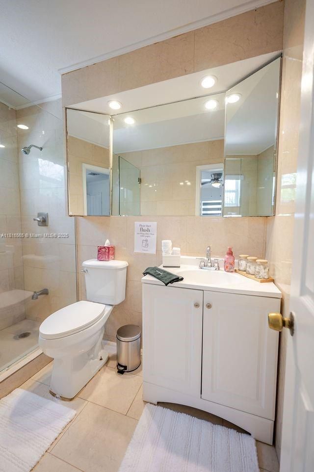 1330 North Dr, Miami, FL 33179 Photo