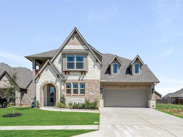 1073 Raptor Road, Alvarado, TX 76009