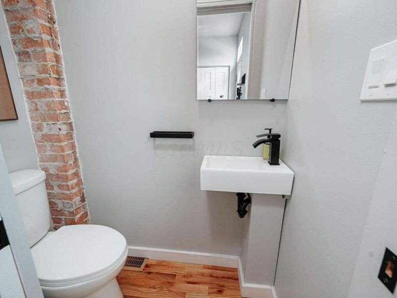 1151 Summit Street, Columbus, OH 43201 Photo 11