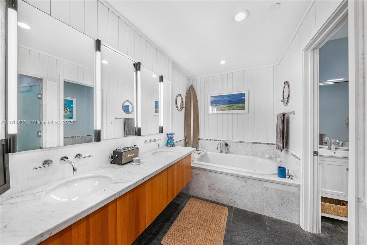 6103 Aqua Ave, Unit 406, Miami Beach, FL 33141 Photo