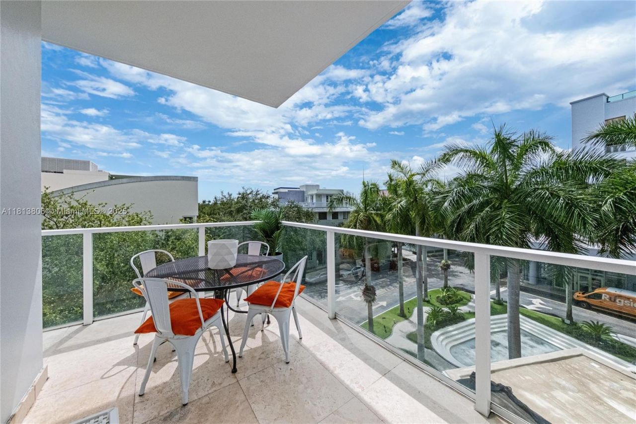 6103 Aqua Ave, Unit 406, Miami Beach, FL 33141 Photo