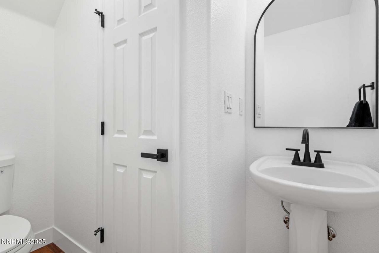 11020 Colton Drive, Reno, NV 89521 Photo