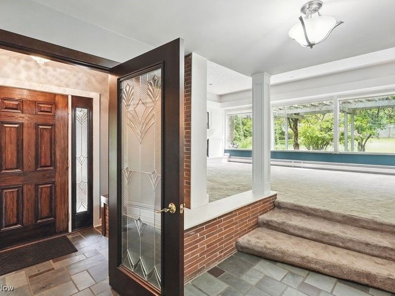 430 Delaware Avenue, Akron, OH 44303 Photo 2