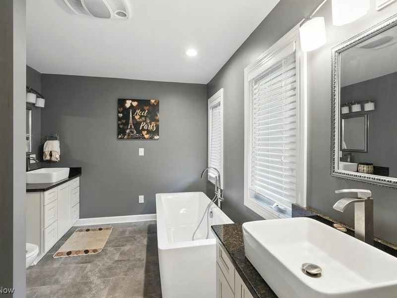 430 Delaware Avenue, Akron, OH 44303 Photo 29