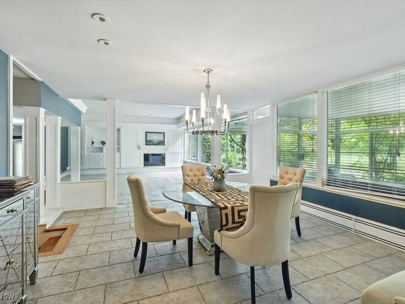 430 Delaware Avenue, Akron, OH 44303 Photo 9