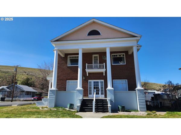 315 N GALE ST, Heppner, OR 97836