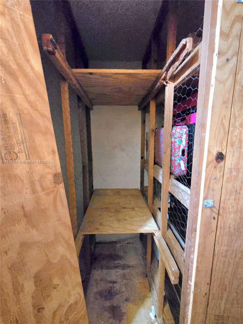 2500 NE 135th St, Unit B208, North Miami, FL 33181 Photo