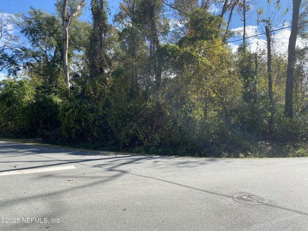 5 PUEBLO Trail, Crawfordville, FL 32327