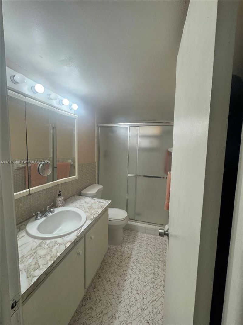115 NE 202nd Ter, Unit M25, Miami Gardens, FL 33179 Photo