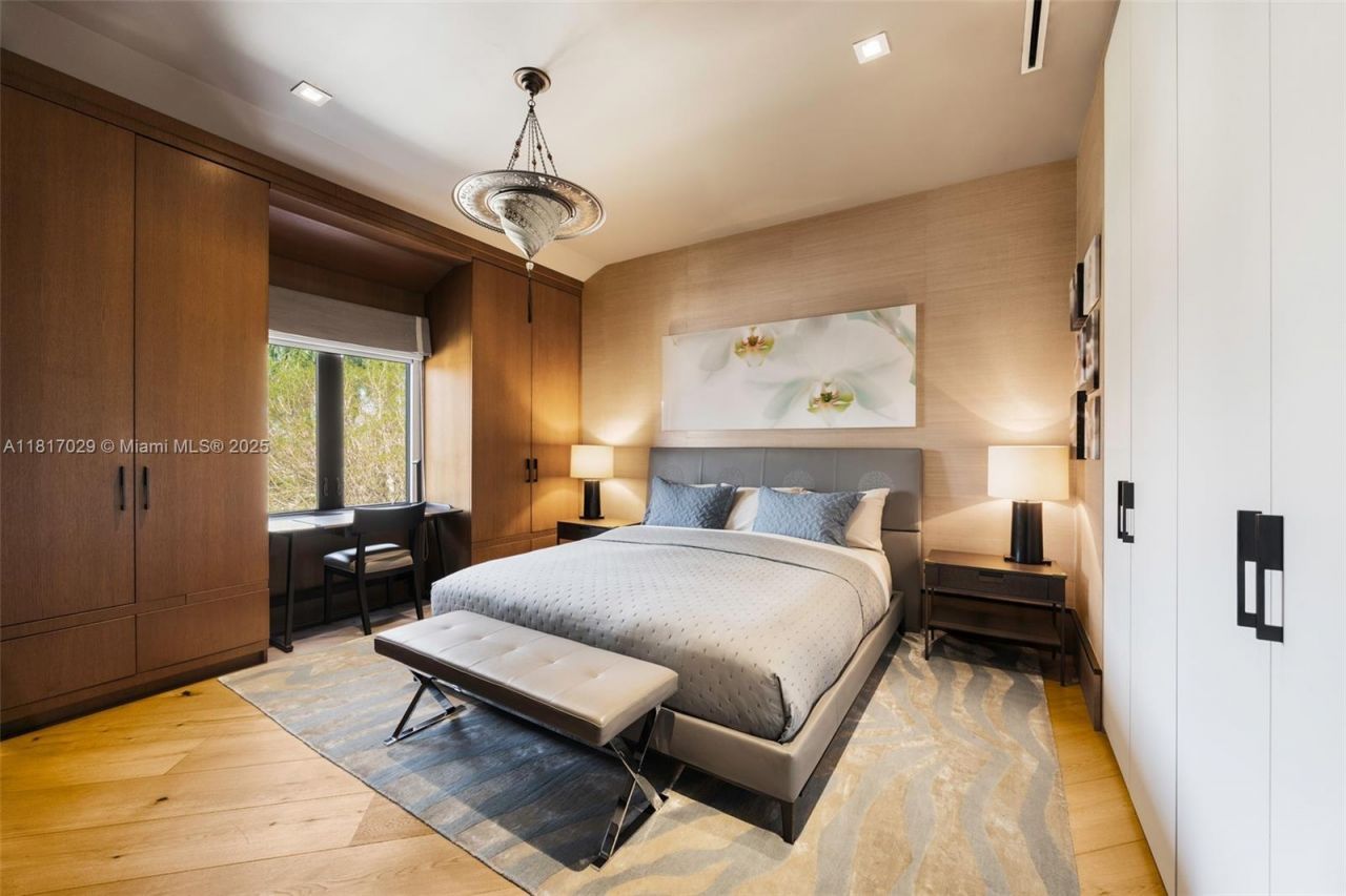 350 Costa Brava Ct, Coral Gables, FL 33143 Photo