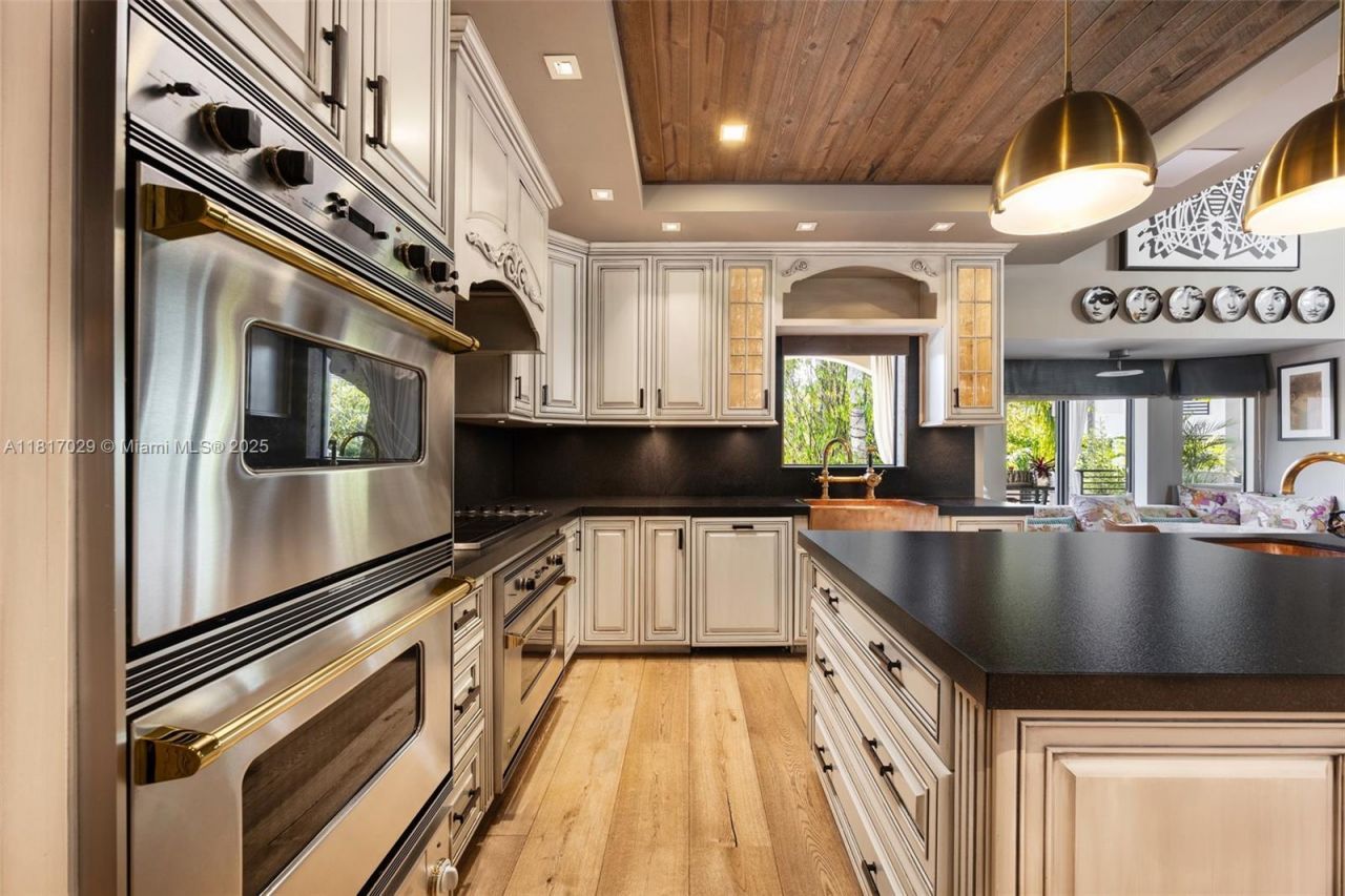 350 Costa Brava Ct, Coral Gables, FL 33143 Photo