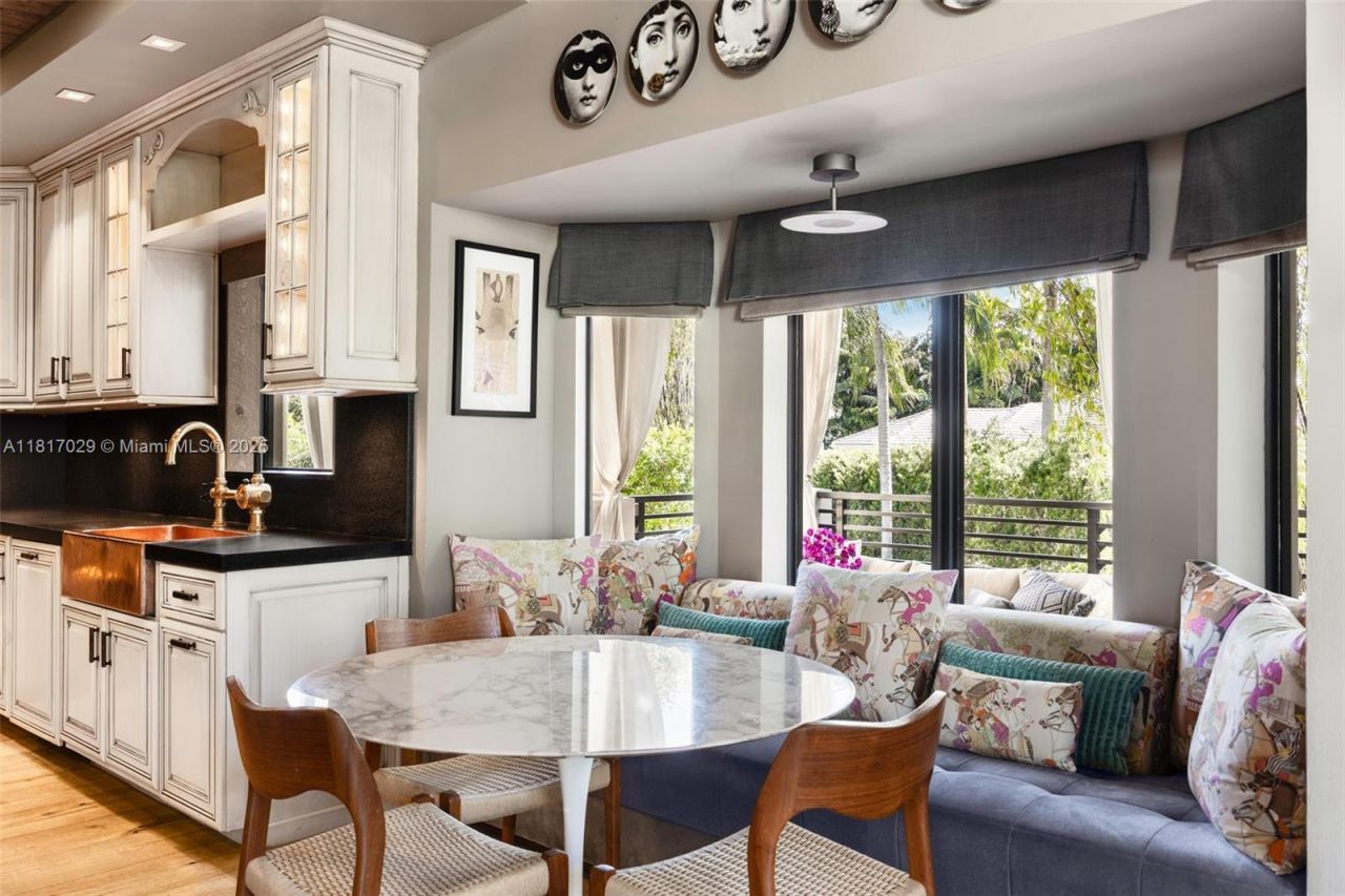 350 Costa Brava Ct, Coral Gables, FL 33143 Photo