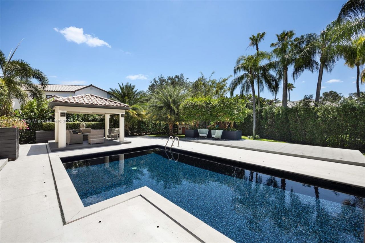 350 Costa Brava Ct, Coral Gables, FL 33143 Photo