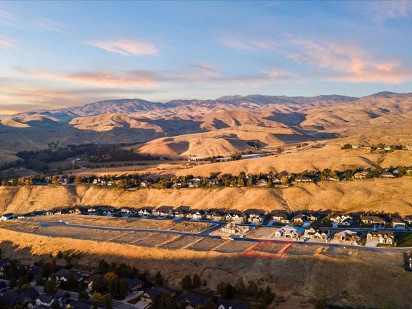 4501 N Accipiter Way, Boise, ID 83703