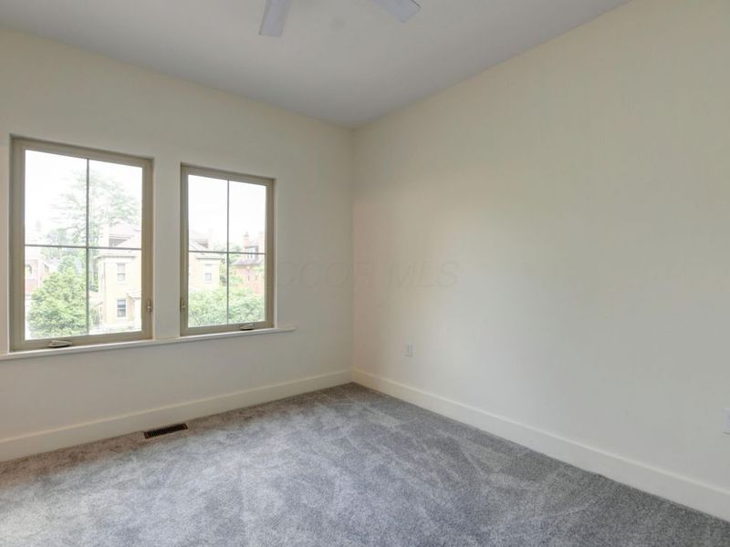 39 Auburn Avenue, Columbus, OH 43205 Photo 25