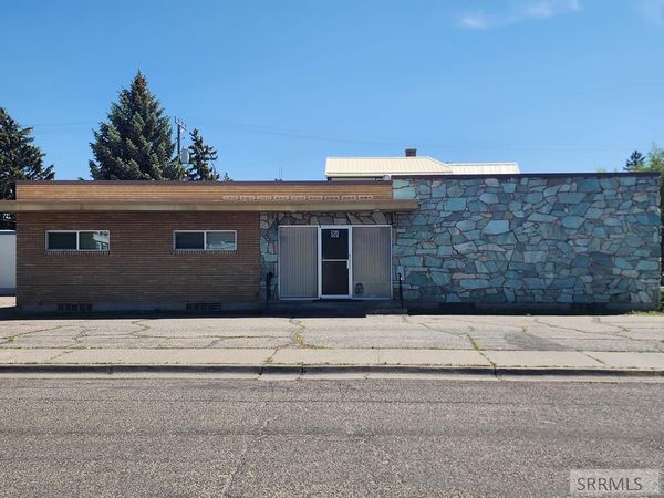 520 3rd Street, IDAHO FALLS, ID 83401