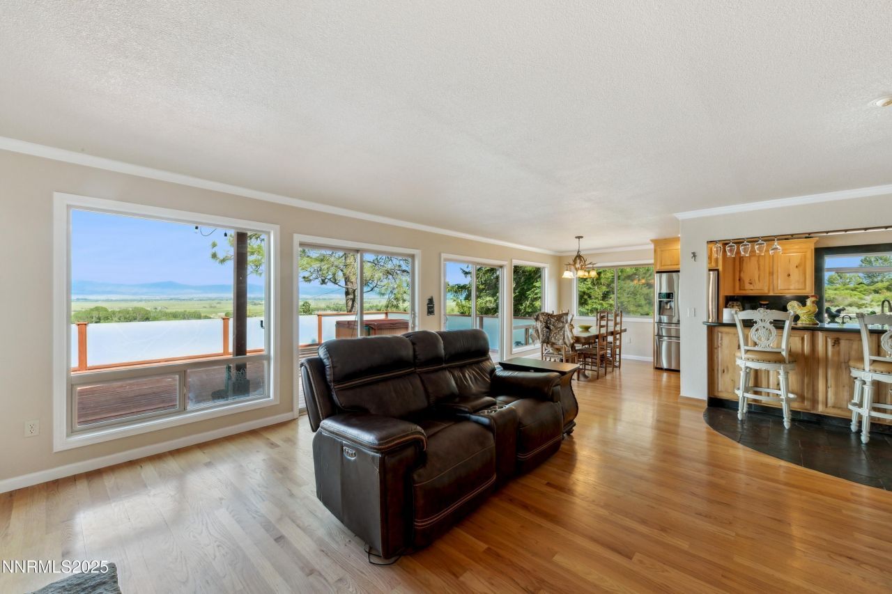 1299 W Kingsbury Grade Road, Gardnerville, NV 89460 Photo