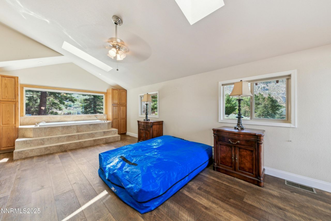 1299 W Kingsbury Grade Road, Gardnerville, NV 89460 Photo