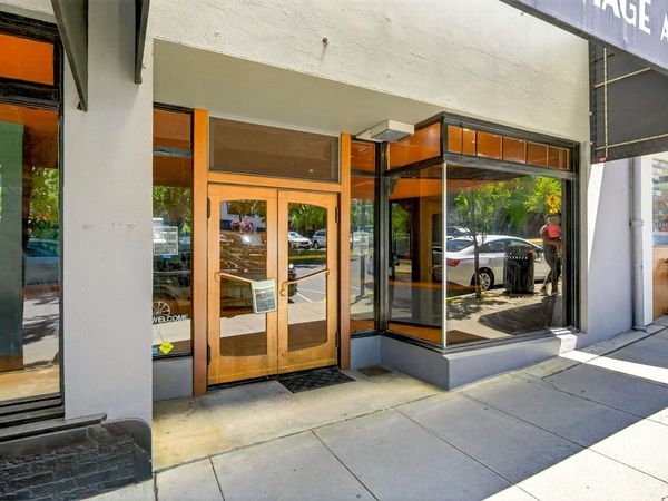 25 N Main Street, Unit B, Ashland, OR 97520